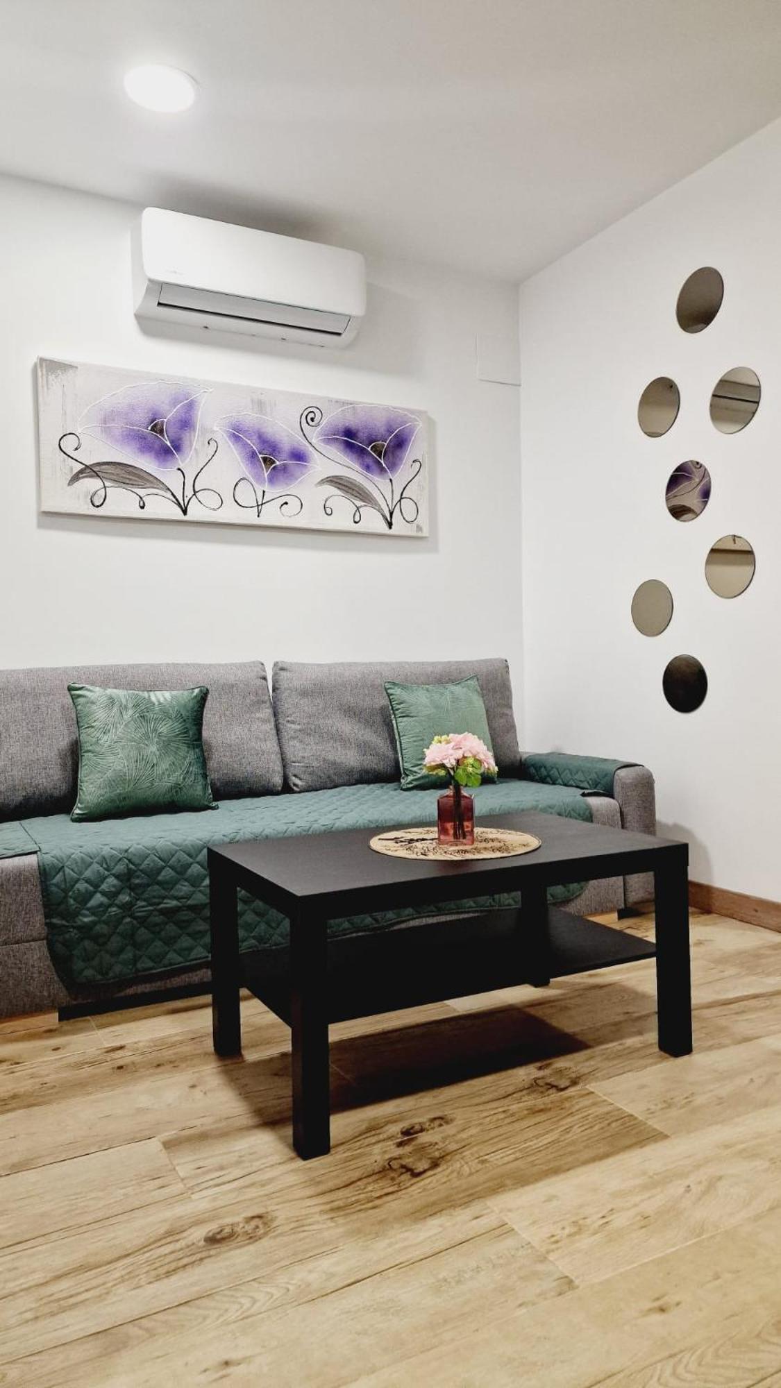 Apartament Almendrales Madryt Zewnętrze zdjęcie