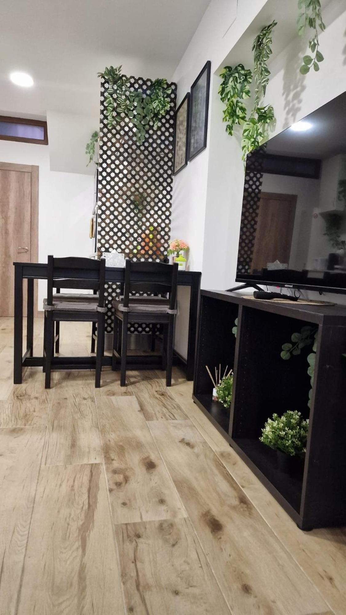 Apartament Almendrales Madryt Zewnętrze zdjęcie